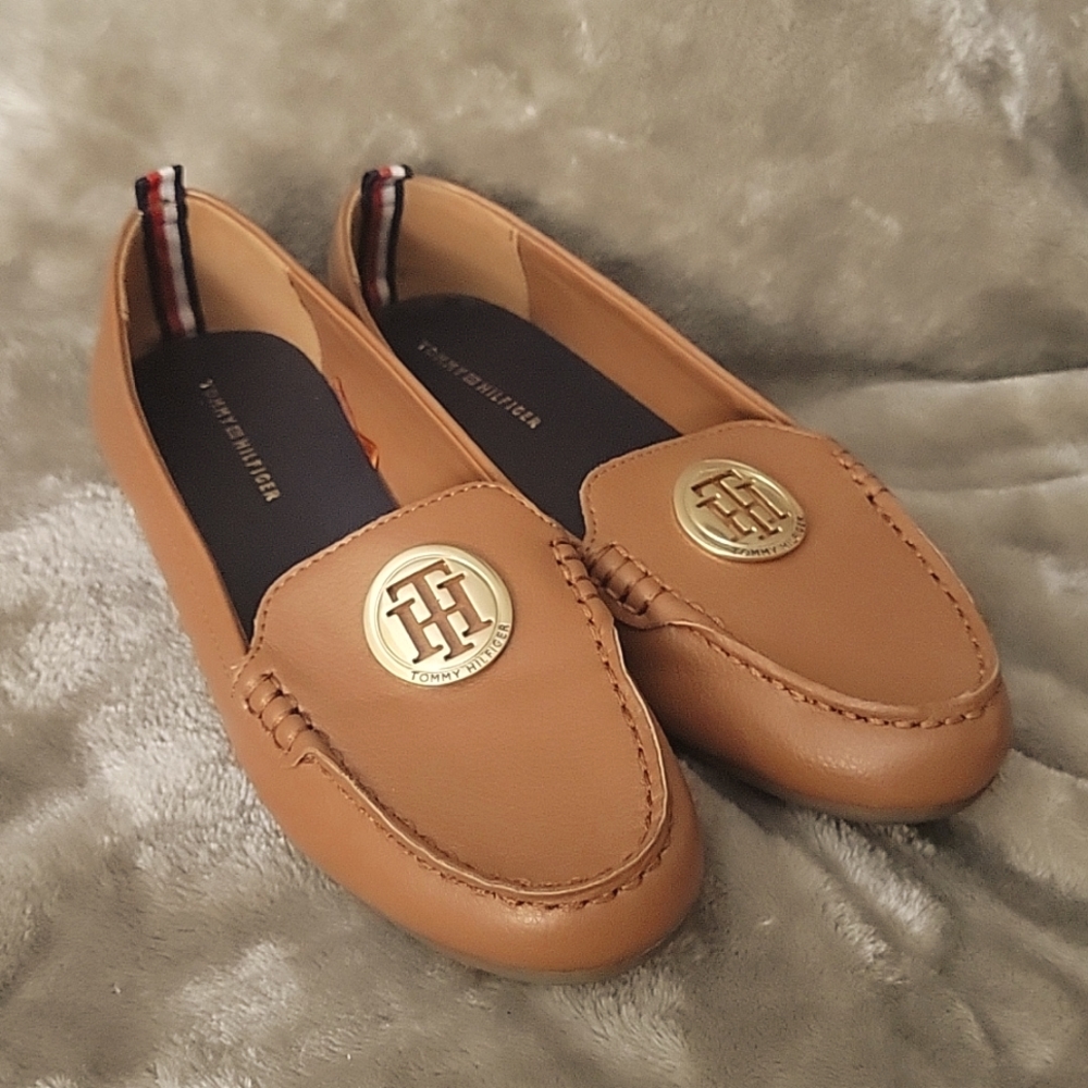 Tommy Hilfiger moccasins, tan/brown color, size 7.5